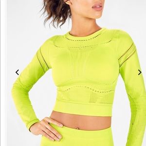FABLETICS GREEN MESH TOP